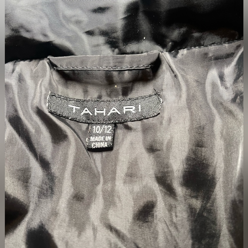 Tahari Girls Black Lightweight Jacket Size 10/12 (Pre-Loved ) - Picture 5 of 6